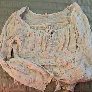 Long sleeve polka dot top